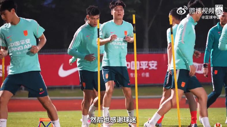 罗马诺:纽卡接近签下阿贾克斯18岁中场斯图尔,总价超2500万欧