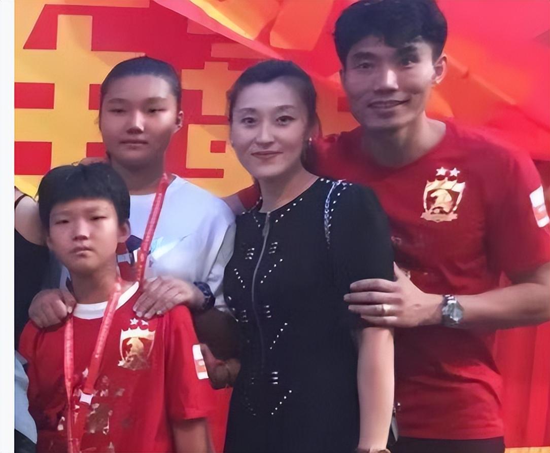 里奇保罗亲自辟谣各类流言:詹姆斯去向尚无定论,所有传闻均不实